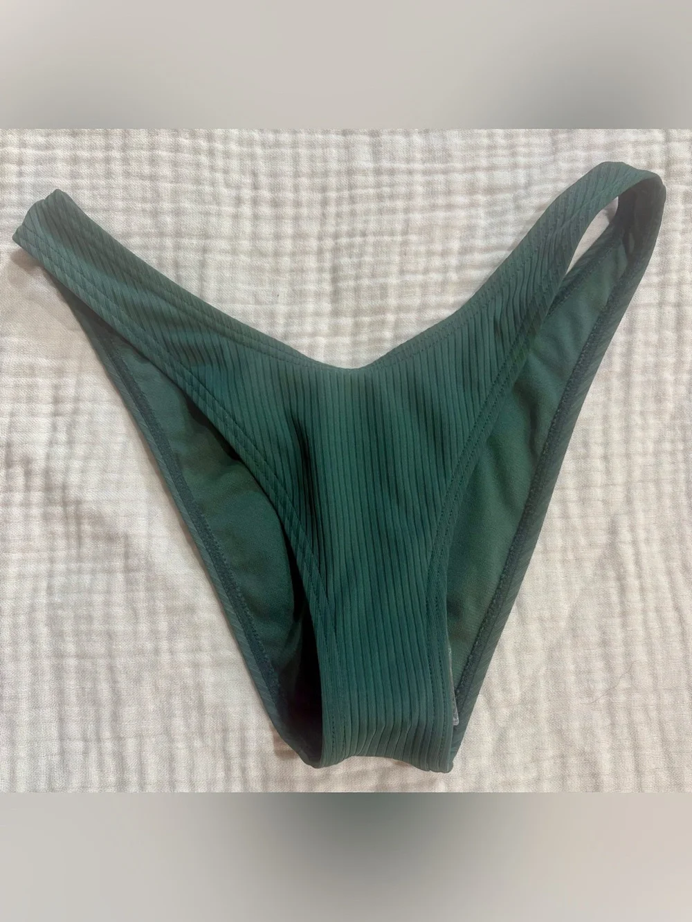 Ribbed High-Cut Bikini Bottom in Deep Green